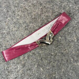 VTG 80's Liz Claiborne Deep Magenta Leather Belt w/ Gold Tone Buckle SM USA